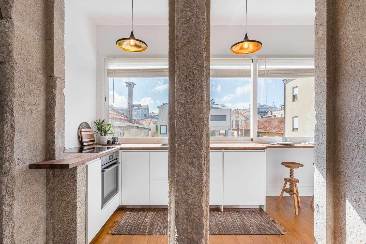 Classic Bonjardim Apartment